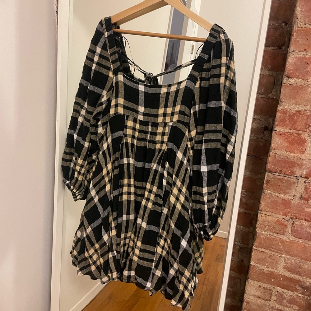 warm fall dress, open back with tie